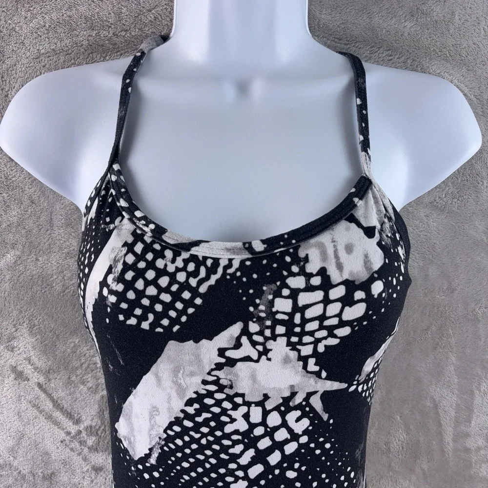 Lululemon Power Y Tank Top Womens‎ Size 4 Black White Geographic Performance